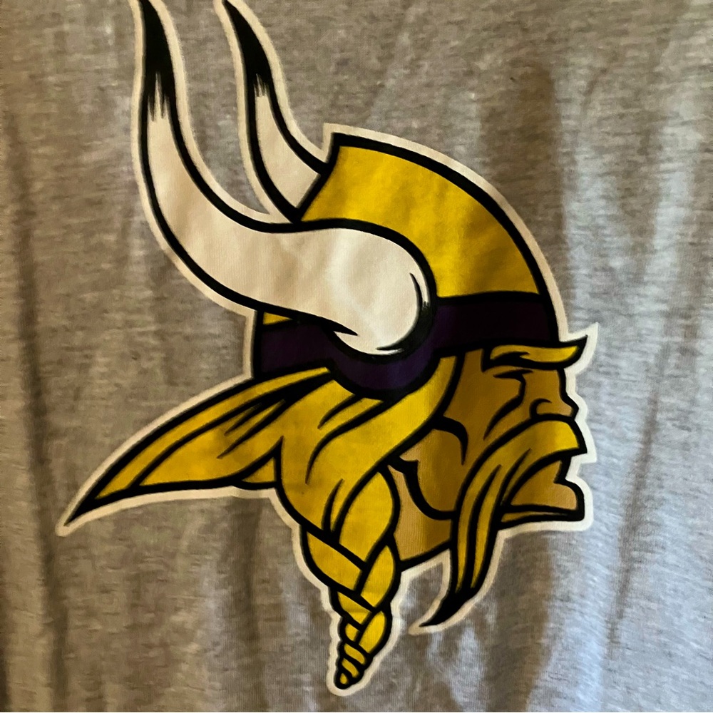 Men’s NFL Minnesota Vikings Logo T-shirt